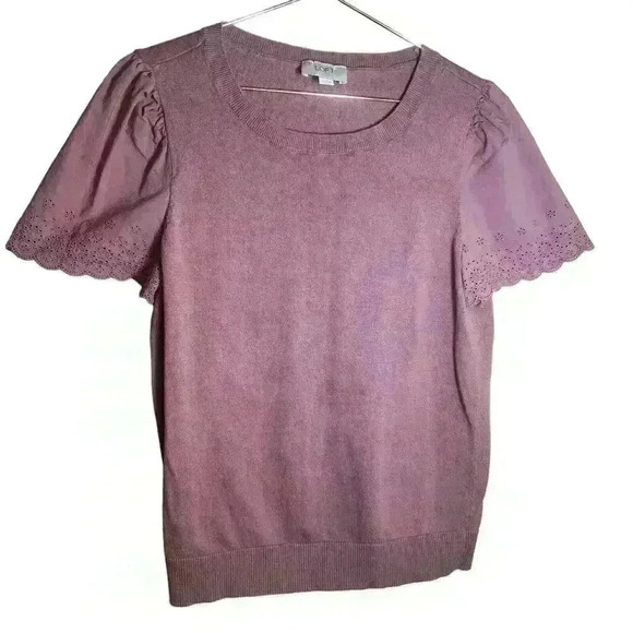 Loft shirt with crochetd sleeves size small 100% cotton - Picture 1 of 3